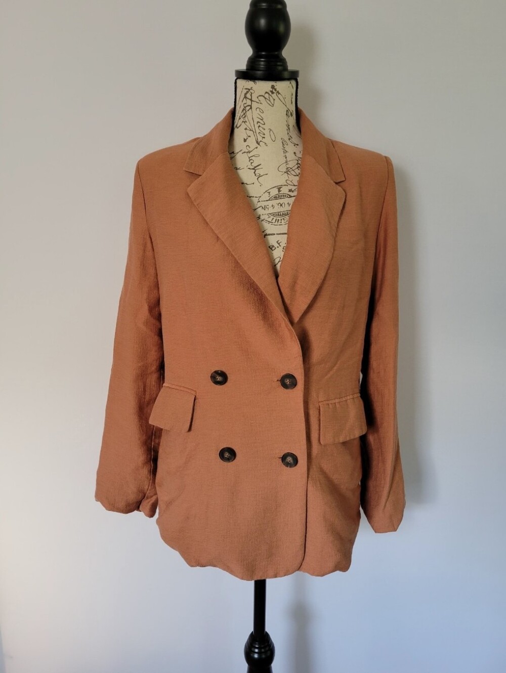 Astr The Label Double-Breasted Relaxed Fit Blazer in Terracotta